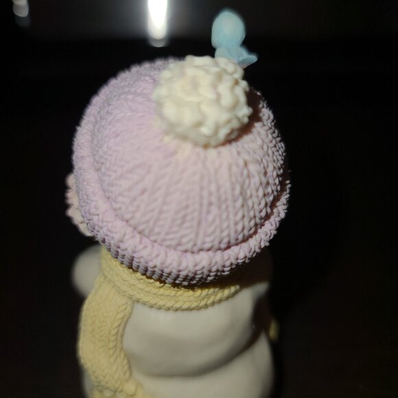 Precious Moments Snowgirl with light up wreath - Picture 7 of 7